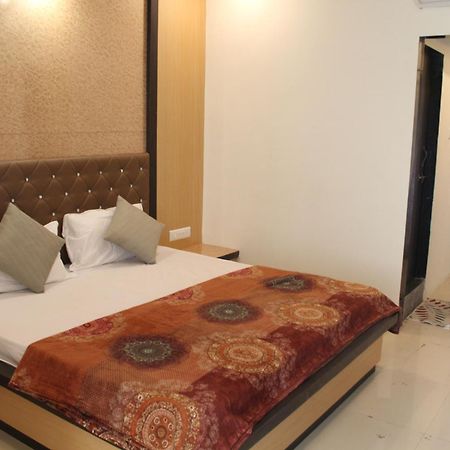 Hotel Skylark فابي المظهر الخارجي الصورة
