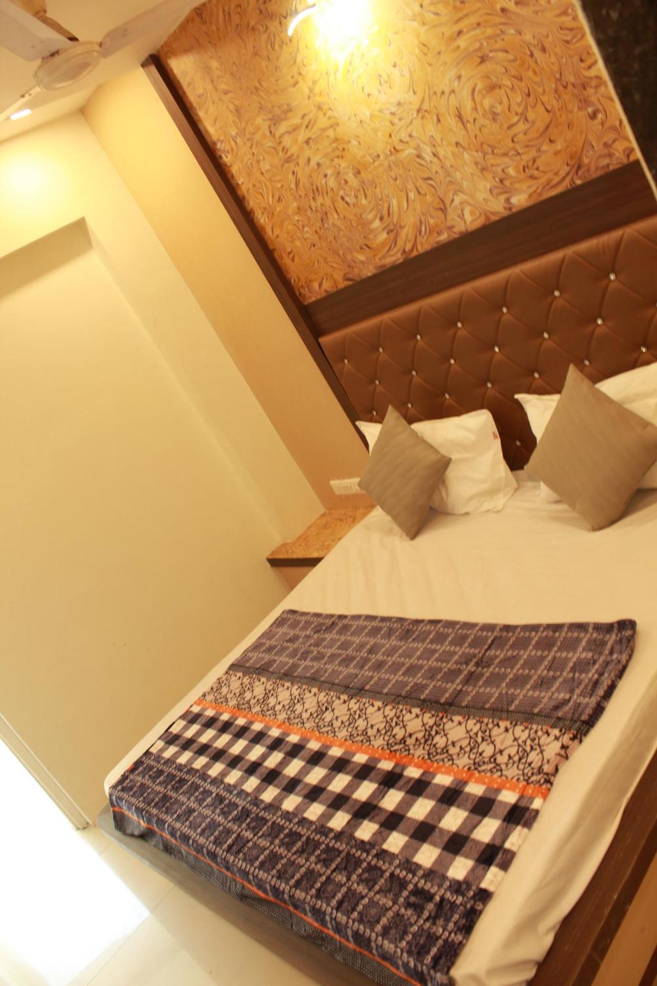 Hotel Skylark فابي المظهر الخارجي الصورة