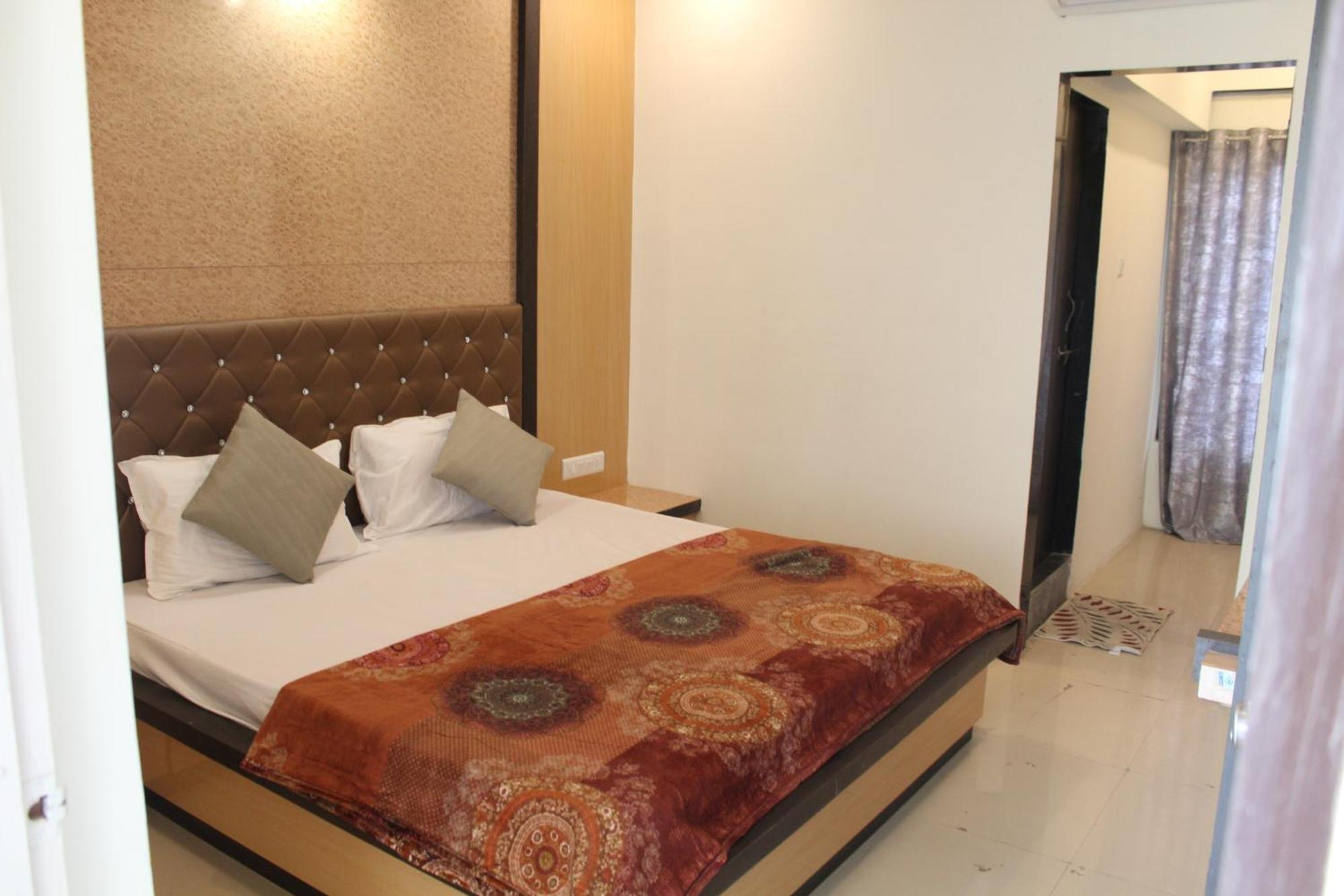 Hotel Skylark فابي المظهر الخارجي الصورة