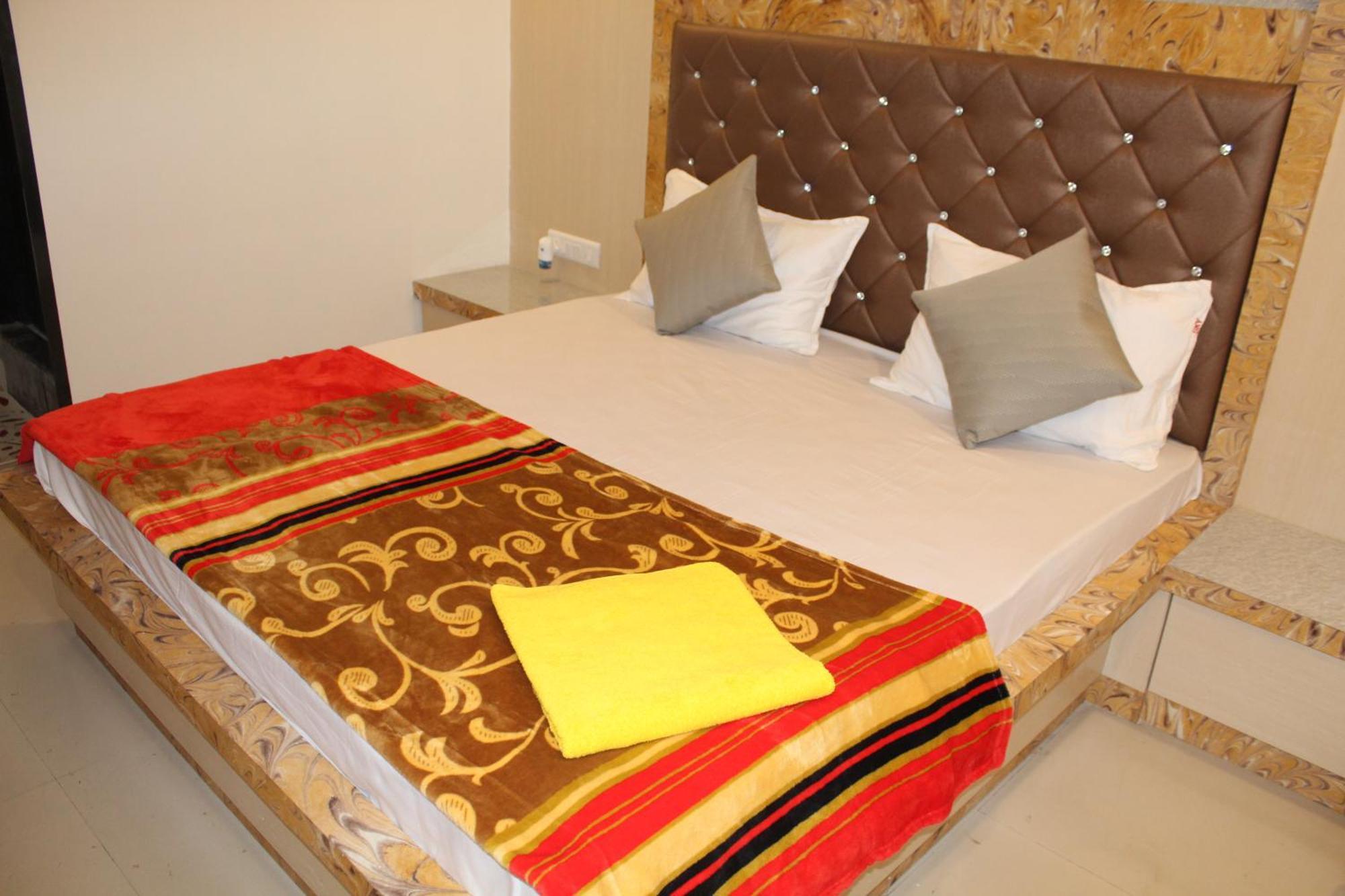 Hotel Skylark فابي المظهر الخارجي الصورة