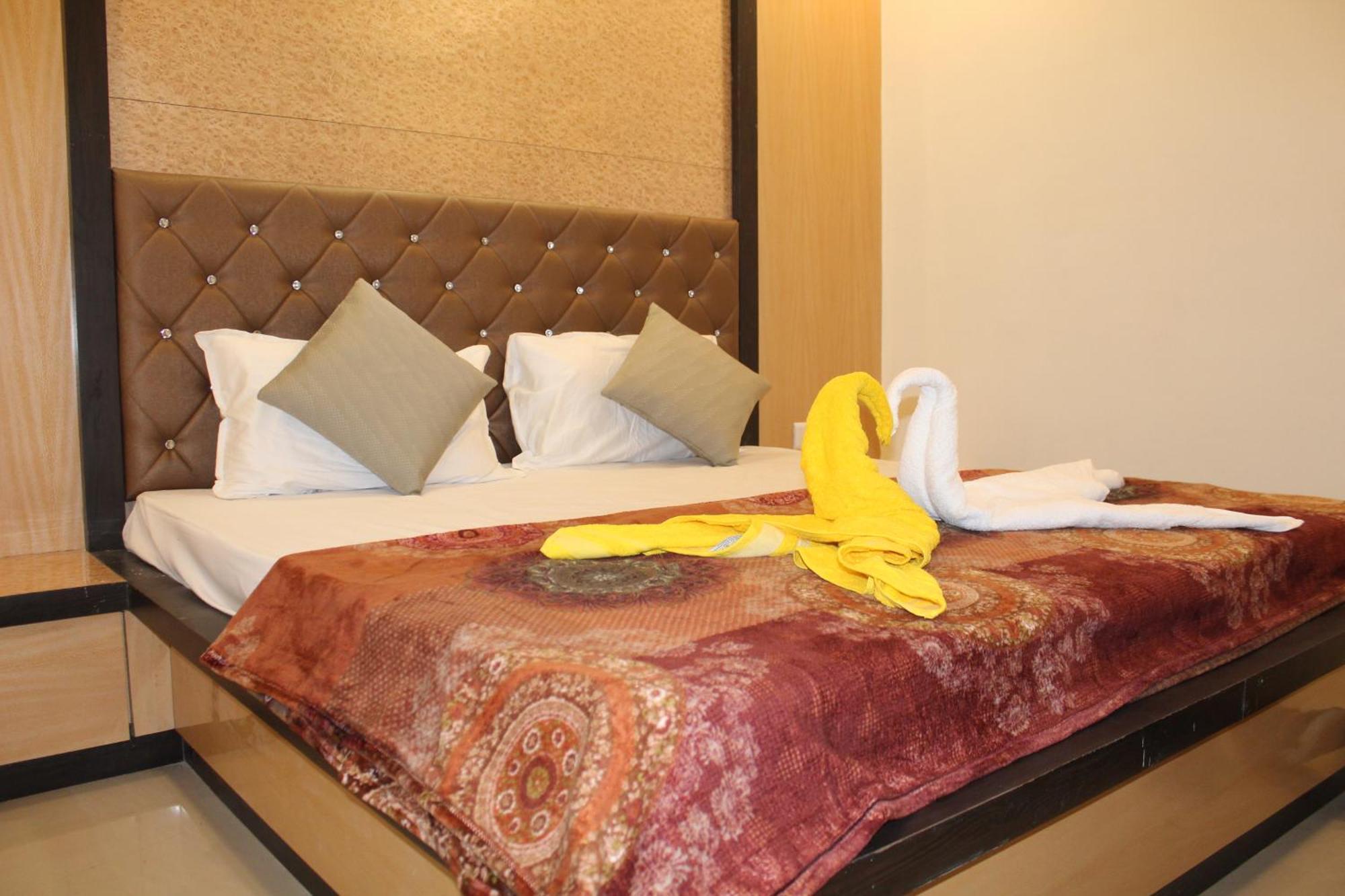 Hotel Skylark فابي المظهر الخارجي الصورة