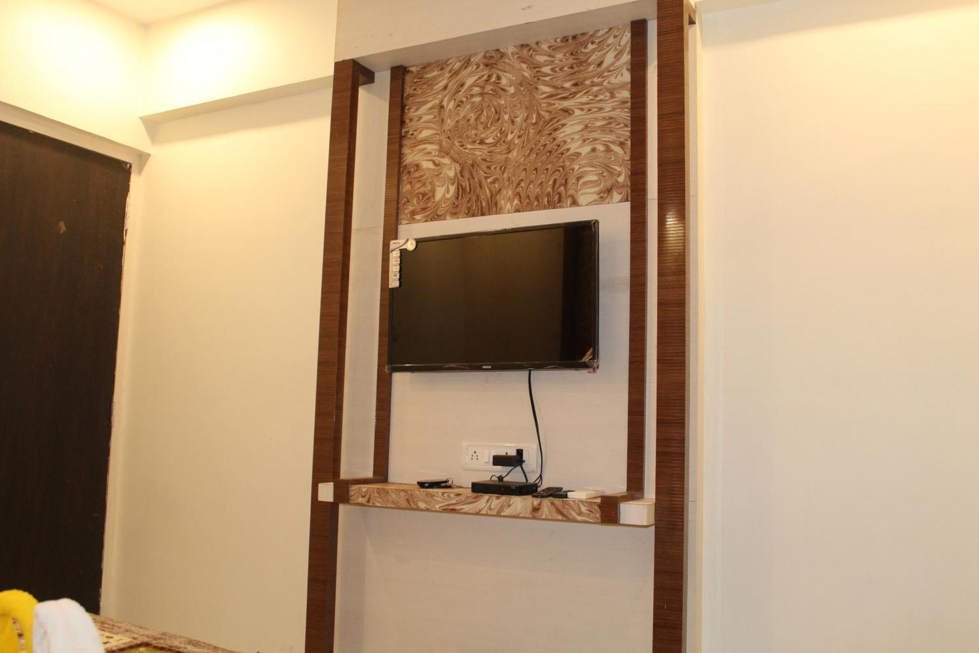 Hotel Skylark فابي المظهر الخارجي الصورة